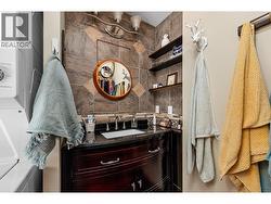 Dressing area. - 
