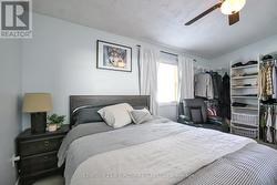 Primary bedroom - 