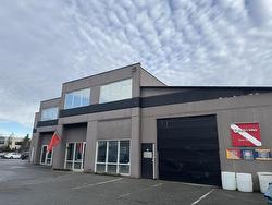 203 9706 188 STREET  Surrey, BC V4N 3M2