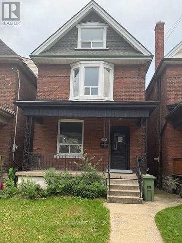 37 GLADSTONE AVENUE  Hamilton, ON L8M 2H7