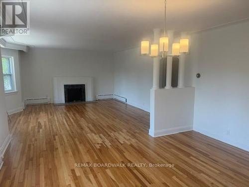 2 - 379 STEWART STREET , Ottawa, Ontario K1N 6K9 5