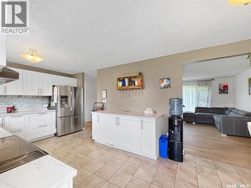 322 35Th Street, Battleford, SK - Indoor Photo Showing Kitchen