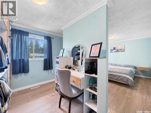 322 35Th Street, Battleford, SK - Indoor Photo Showing Bedroom