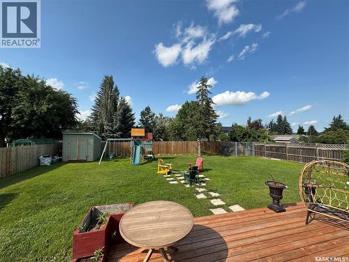 322 35Th Street, Battleford, SK - Outdoor With Deck Patio Veranda With Backyard