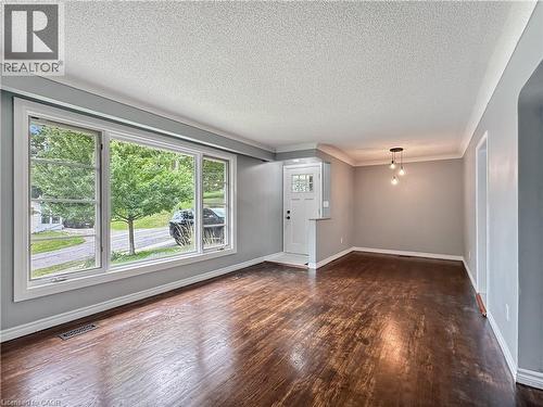 80 Banff Street, Caledonia, ON 