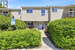 2 - 669 OSGOODE DRIVE  London South (South Y), ON N6E 2C7