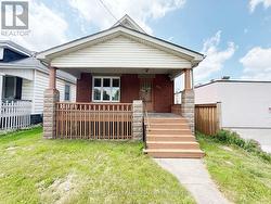 827 QUEBEC STREET  London East (East G), ON N5Y 1X3