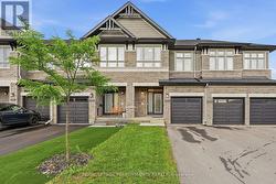 602 CORDELETTE CIRCLE Ottawa, ON K1W 0P7