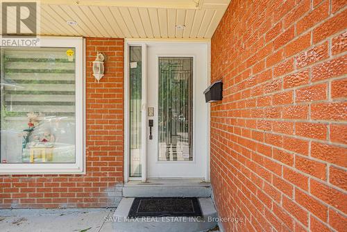 22 Foxacre Row, Brampton, ON 