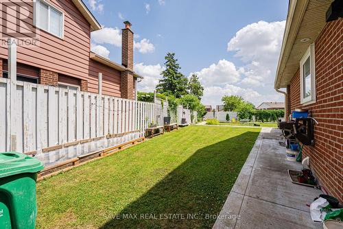 22 Foxacre Row, Brampton, ON 