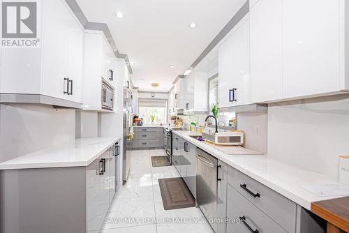 22 Foxacre Row, Brampton, ON 