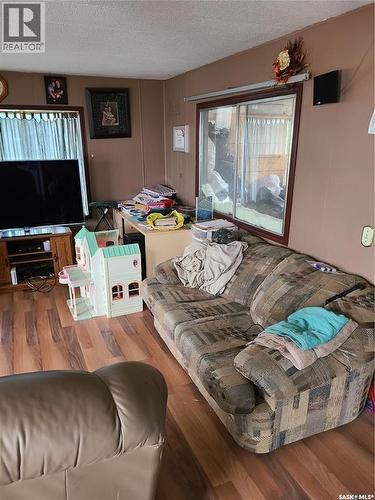 123 Lochrie Crescent, Saskatoon, SK 