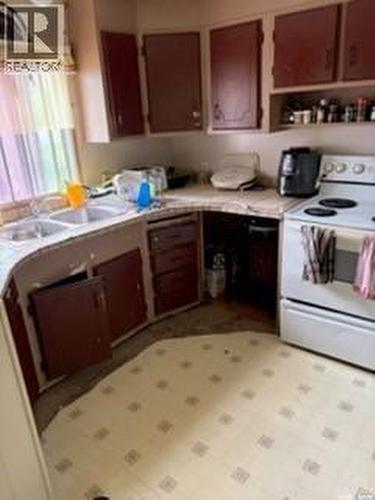 123 Lochrie Crescent, Saskatoon, SK 