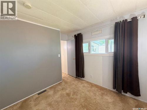 25 Sunrise Estates, Assiniboia, SK 