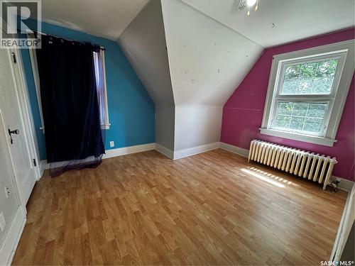 215 7Th Avenue E, Shaunavon, SK 