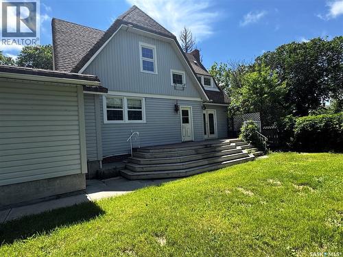 215 7Th Avenue E, Shaunavon, SK 