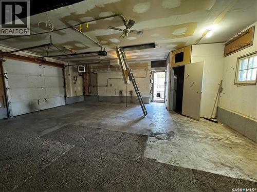 215 7Th Avenue E, Shaunavon, SK 
