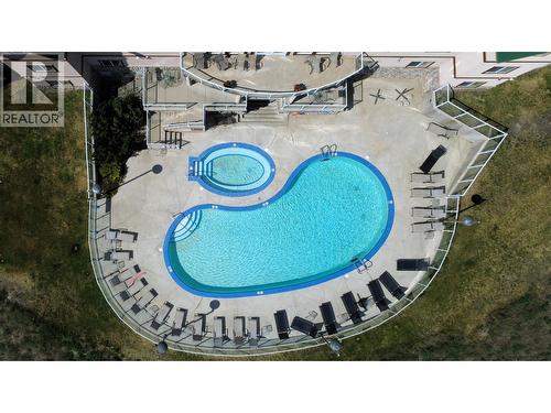 701 14A Crescent Unit# 213 I, Invermere, BC - Outdoor