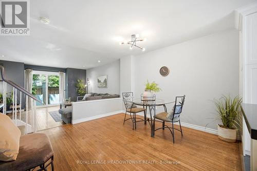 16 Dutch Myrtle Way, Toronto, ON 
