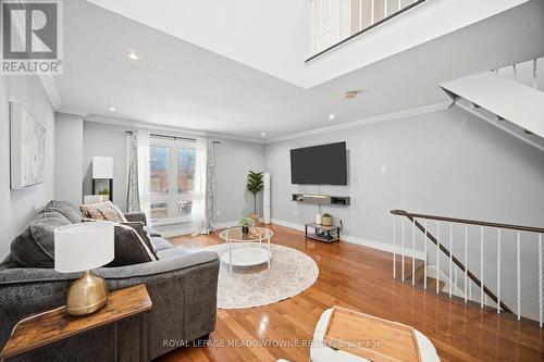 16 Dutch Myrtle Way, Toronto, ON 