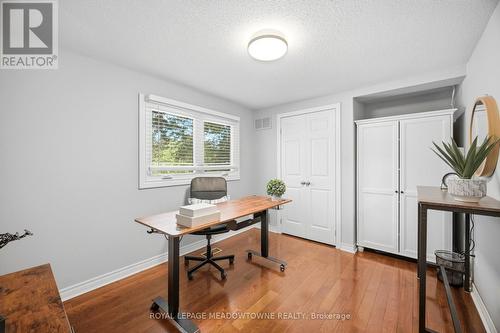 16 Dutch Myrtle Way, Toronto, ON 