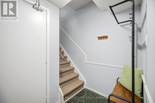 16 Dutch Myrtle Way, Toronto, ON 