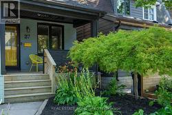 27 MOUNTALAN AVENUE Toronto, ON M4J 1H3