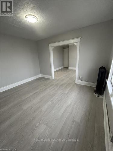 6 - 983 Main Street E, Hamilton, ON 
