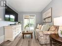 52 Stapleton Avenue N, Hamilton, ON 