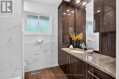 2160 Lambeth Walk, Ottawa, ON 
