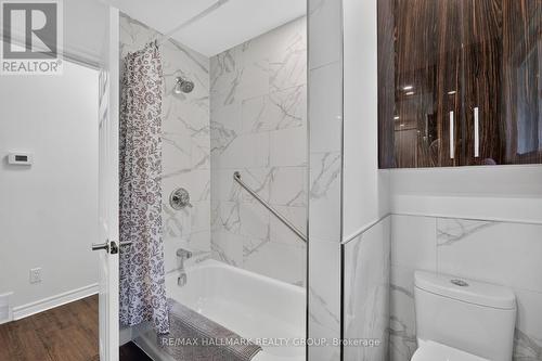 2160 Lambeth Walk, Ottawa, ON 