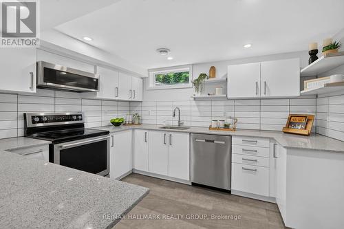 2160 Lambeth Walk, Ottawa, ON 