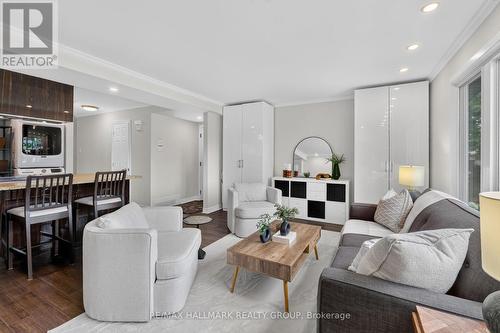 2160 Lambeth Walk, Ottawa, ON 