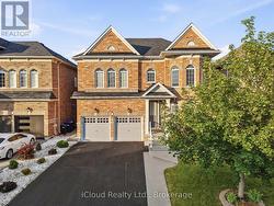 5 LEITH DRIVE Bradford West Gwillimbury, ON L3Z 0G5