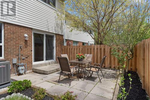 A rug, new furniture and some plants and... - 81 - 286 Cushman Road, St. Catharines (Carlton/Bunting), ON 