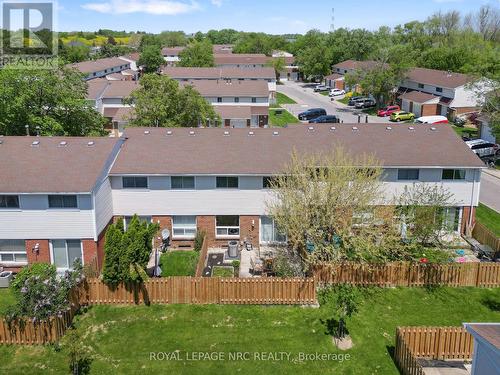 Fully fenced yard - 81 - 286 Cushman Road, St. Catharines (Carlton/Bunting), ON 