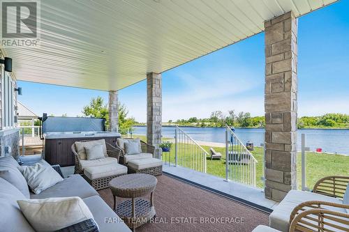 7 Dock Lane, Tay, ON 