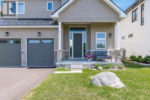 7 Dock Lane, Tay, ON 