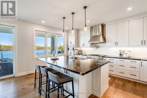 7 Dock Lane, Tay, ON 