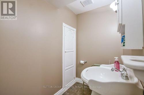 10 Palling Lane, Barrie, ON 