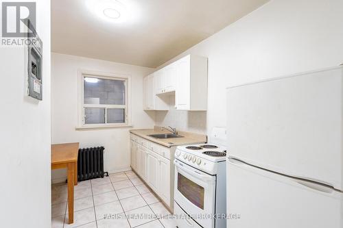 267 Lakeshore Road E, Mississauga, ON 