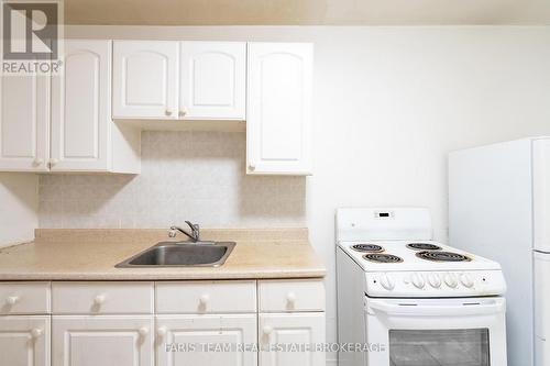 267 Lakeshore Road E, Mississauga, ON 