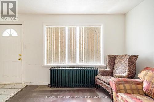 267 Lakeshore Road E, Mississauga, ON 