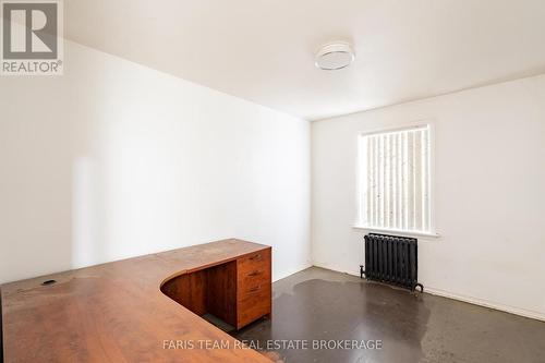 267 Lakeshore Road E, Mississauga, ON 