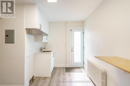 267 Lakeshore Road E, Mississauga, ON 