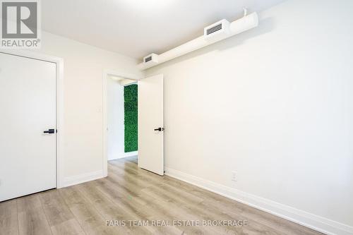267 Lakeshore Road E, Mississauga, ON 