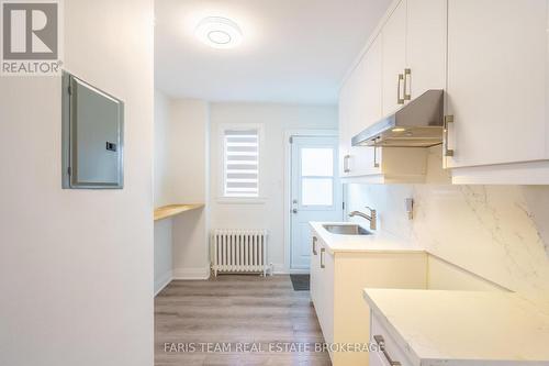 267 Lakeshore Road E, Mississauga, ON 
