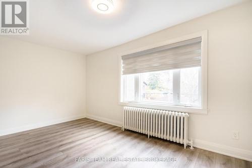 267 Lakeshore Road E, Mississauga, ON 