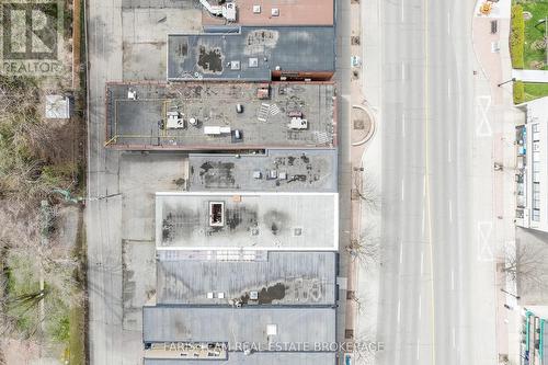 267 Lakeshore Road E, Mississauga, ON 