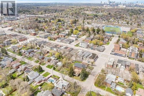 267 Lakeshore Road E, Mississauga, ON 